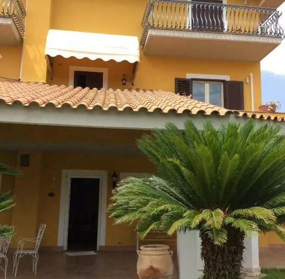 تختخواب و صبحانه Relais Le Folaghe