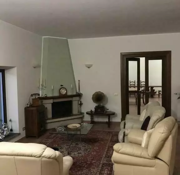 تختخواب و صبحانه Relais Le Folaghe