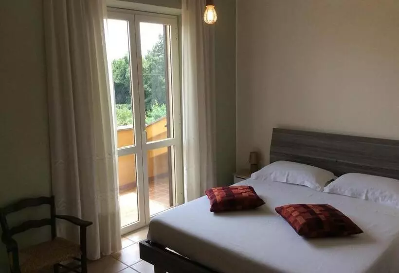 تختخواب و صبحانه Relais Le Folaghe