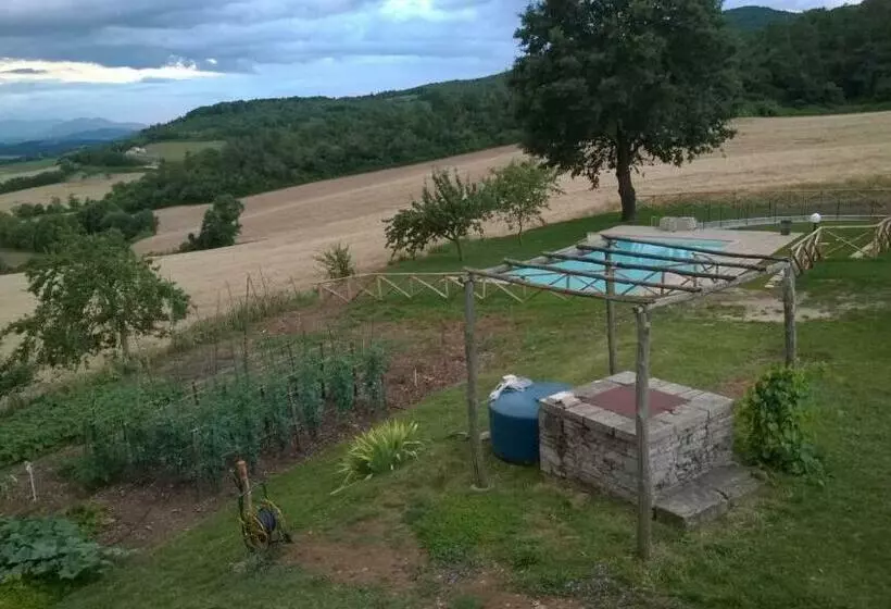 Hotelli Cerqueti Agriturismo