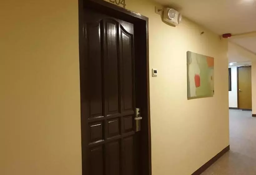 هتل La Primera Grande Beach Resort