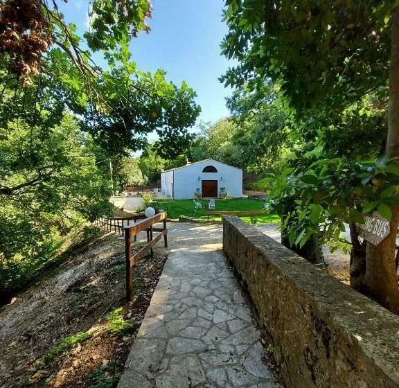 Aamiaismajoitus (B&B) Chiosi Country Club