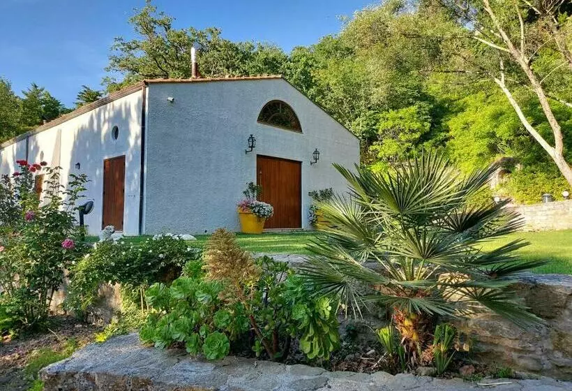 Aamiaismajoitus (B&B) Chiosi Country Club