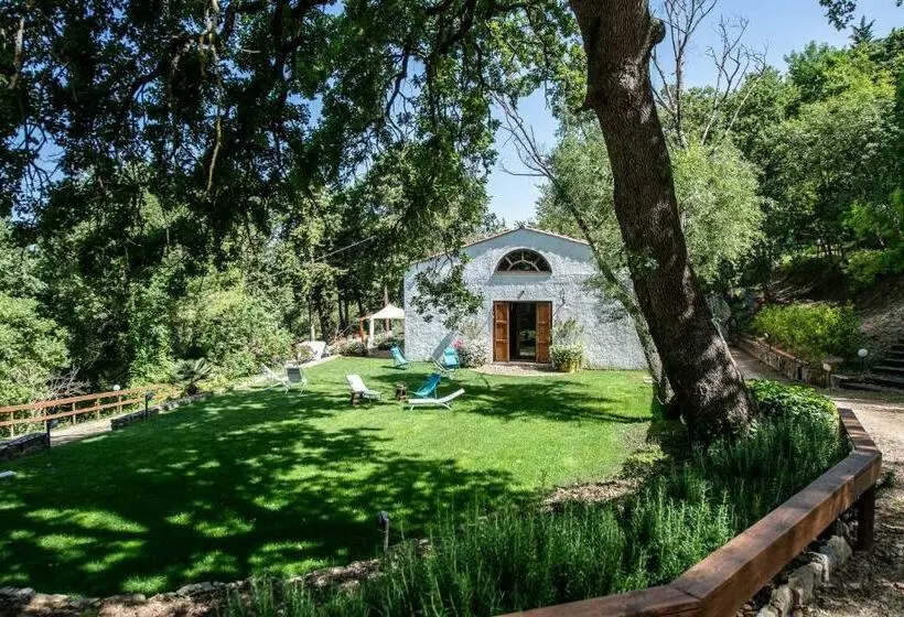 Aamiaismajoitus (B&B) Chiosi Country Club