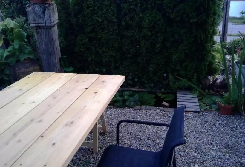 Bed And Breakfast 24