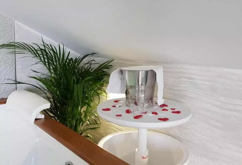 Aamiaismajoitus (B&B) Bed&breakfast Albysuite