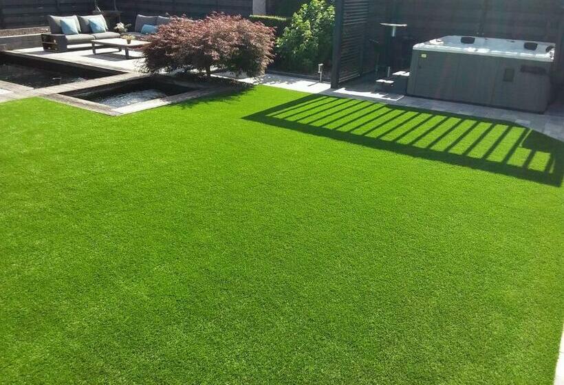 تختخواب و صبحانه Cosyhuise