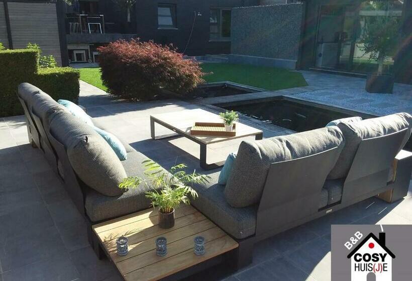 تختخواب و صبحانه Cosyhuise