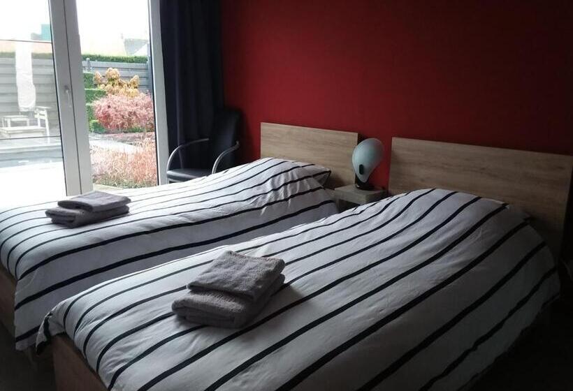 تختخواب و صبحانه Cosyhuise