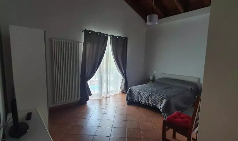 Aamiaismajoitus (B&B) Nave Nel Bosco