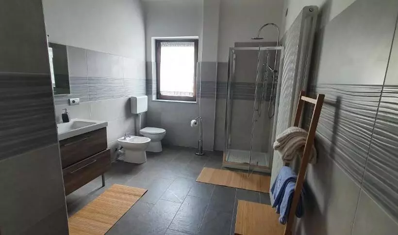 Aamiaismajoitus (B&B) Nave Nel Bosco