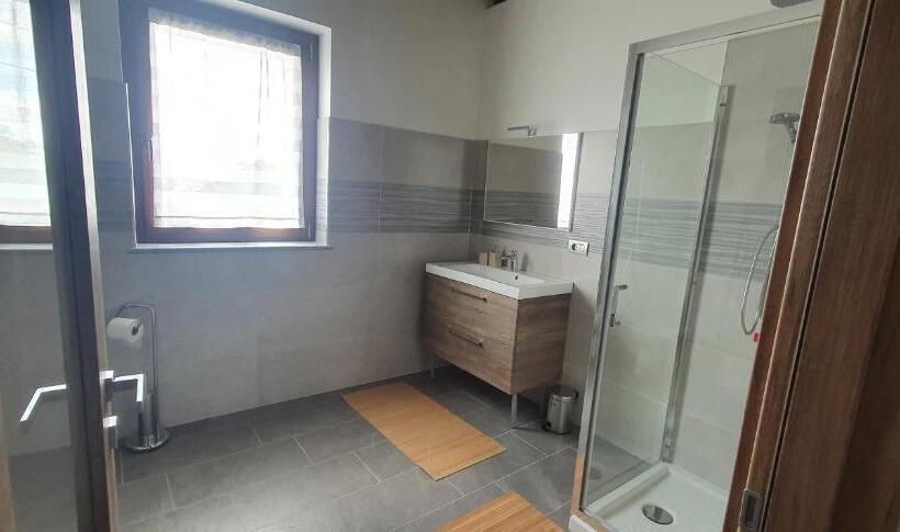 Bed and Breakfast Nave Nel Bosco