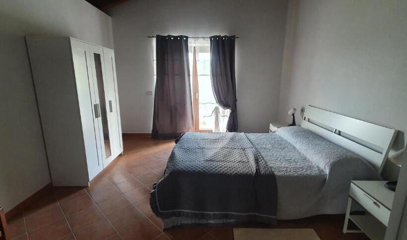 Bed and Breakfast Nave Nel Bosco