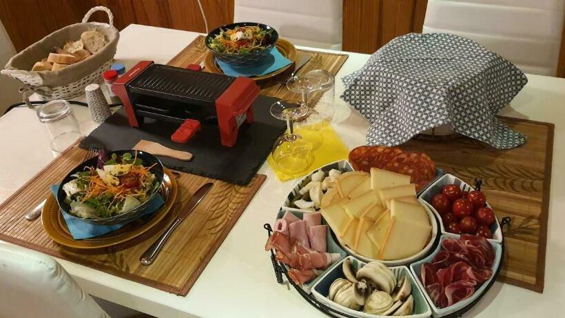 مبيت وإفطار Péniche Ino Lefkothea Ii Chambre D Hôtes