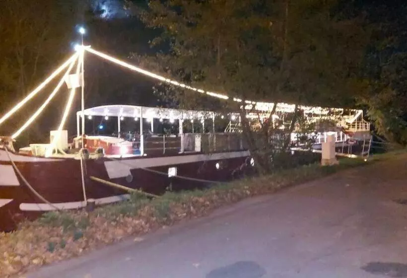 تختخواب و صبحانه Péniche Ino Lefkothea Ii Chambre D Hôtes
