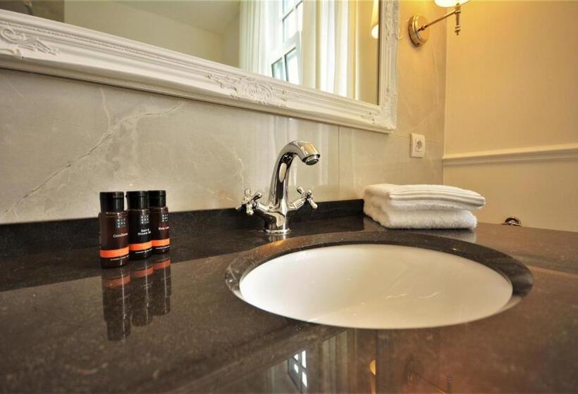 צימר Villa De Noailles