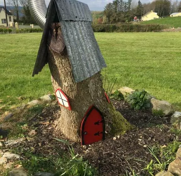 Lyntom House B&b