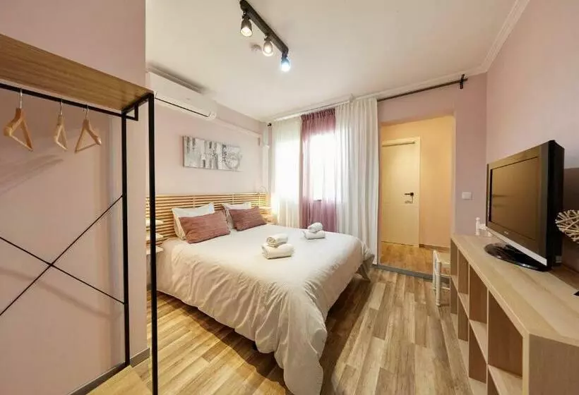 پانسیون Casa Samara