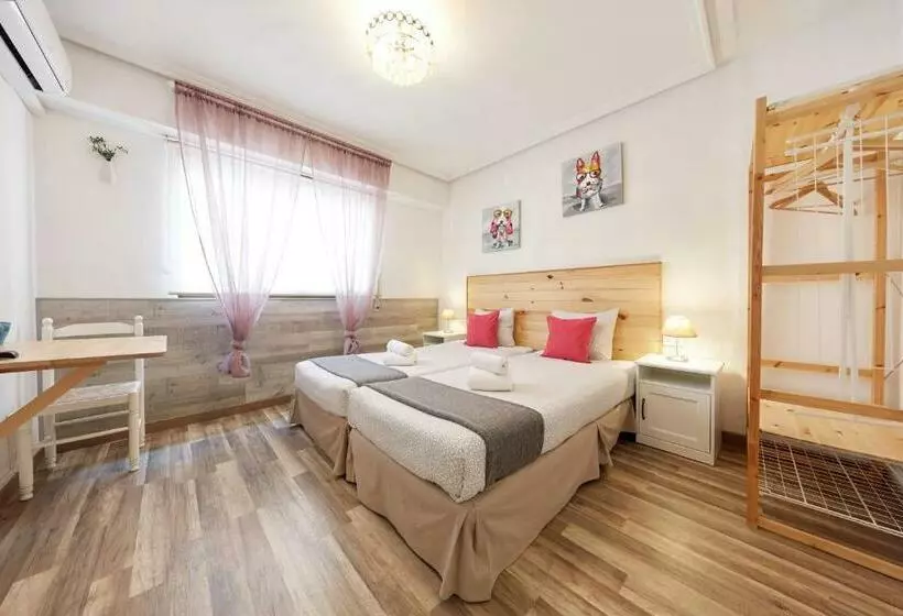 پانسیون Casa Samara