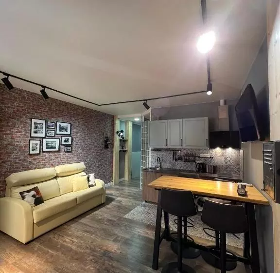 پانسیون Casa Samara