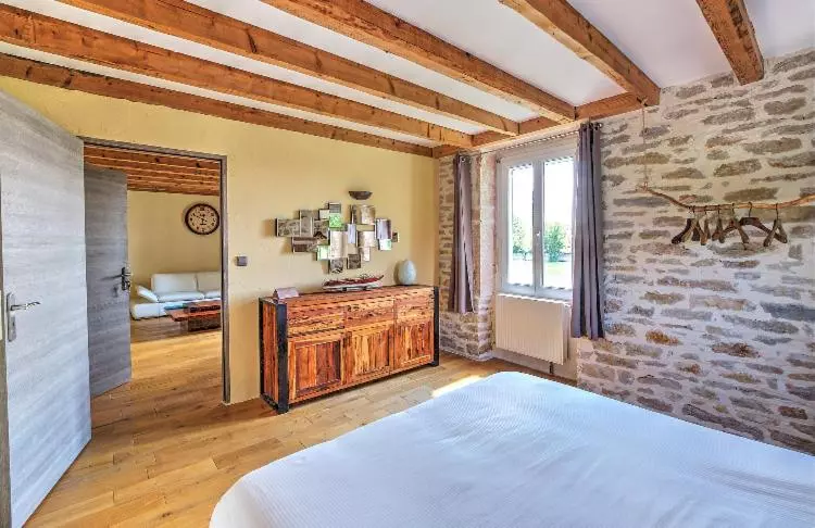 پانسیون Domaine Des Jardins De La Saône