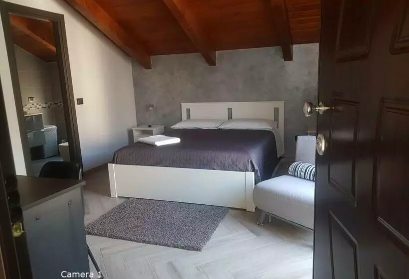 پانسیون The Attic