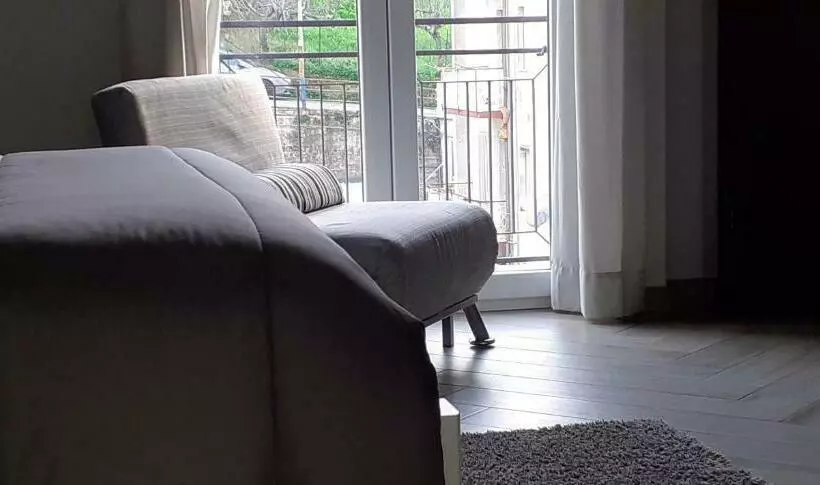 پانسیون The Attic