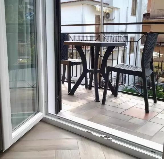 پانسیون The Attic