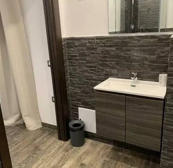 ベッドアンドブレックファースト Loft