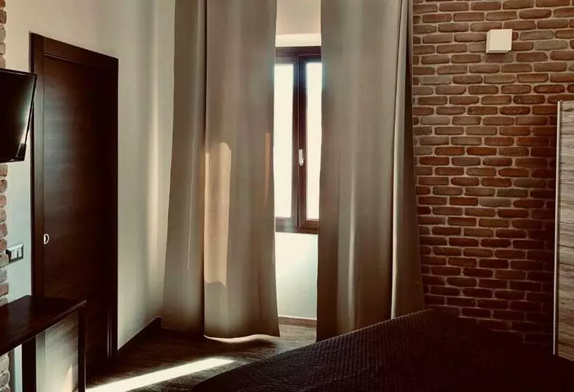 ベッドアンドブレックファースト Loft