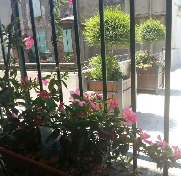 Bed and Breakfast Quai De L   Arnette