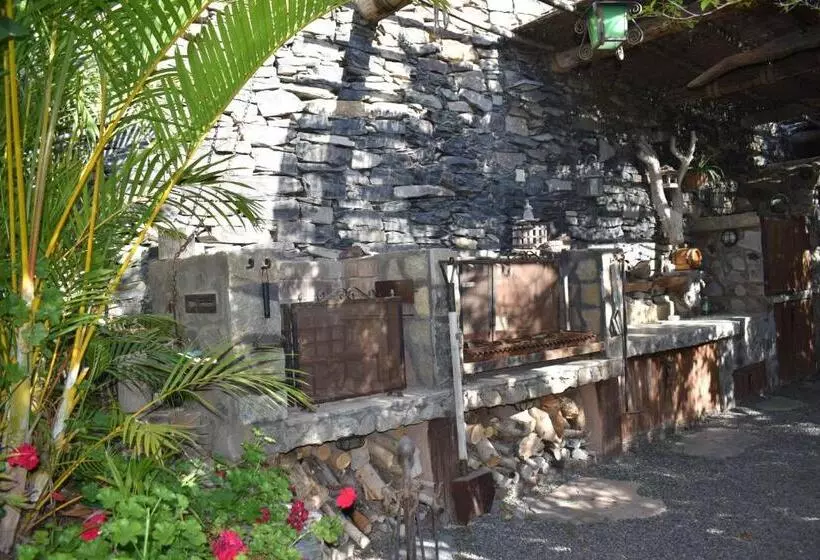 Aamiaismajoitus (B&B) Romantica