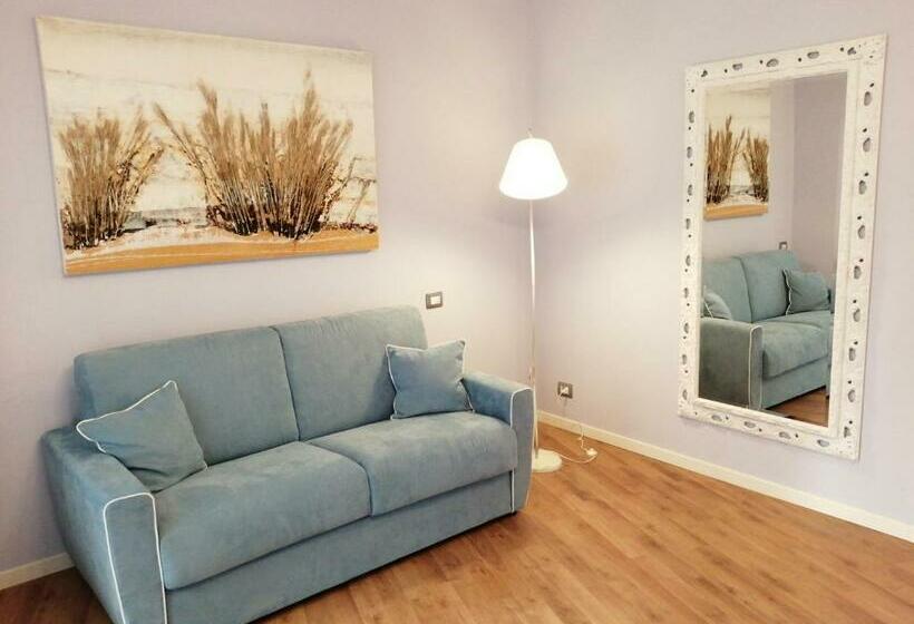 פנסיון Km 0 Dal Centro By Tiziana Monaldi