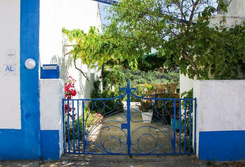 پانسیون Lameira Da Longra   Bohemian Artistic House & Coliving