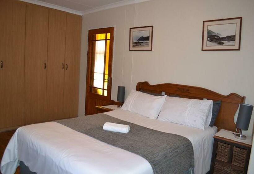 Pension Leago Guesthouse