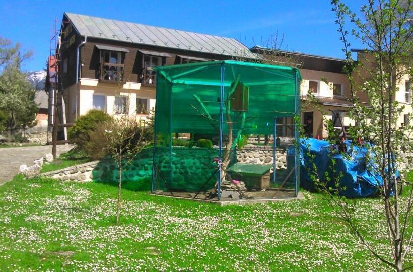 ペンション Penzión Monty Ranch Vysoké Tatry štôla