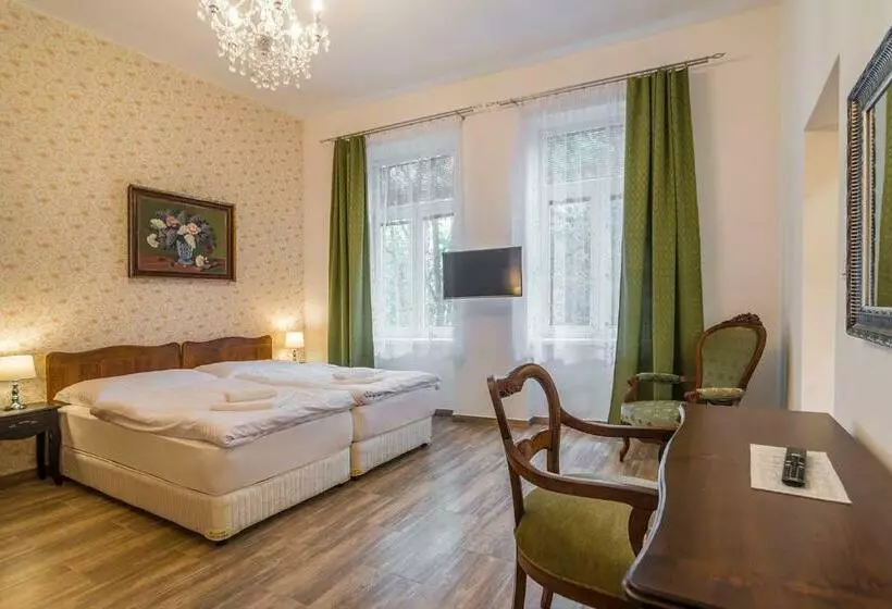 ペンション Contactless Check In Retro Apartments Bosak