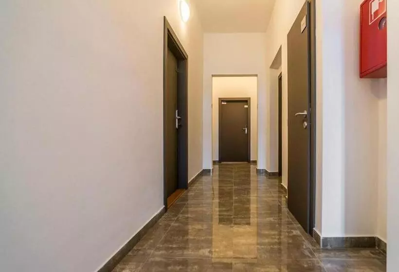 ペンション Contactless Check In Retro Apartments Bosak