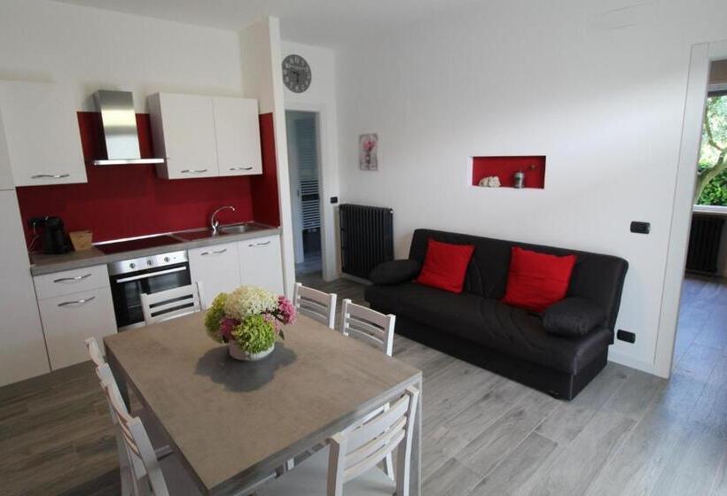 Villa Lori Apartments Garden And Beach