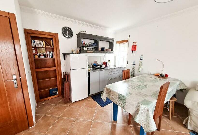 הוסטל Cloud To Chill Surfhouse Baleal