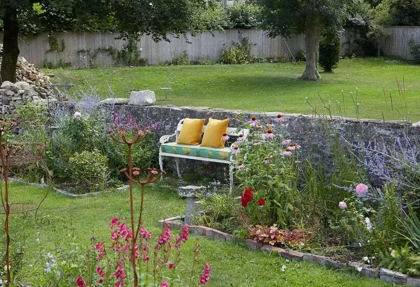 Aamiaismajoitus (B&B) Cherry Tree Farm B And B