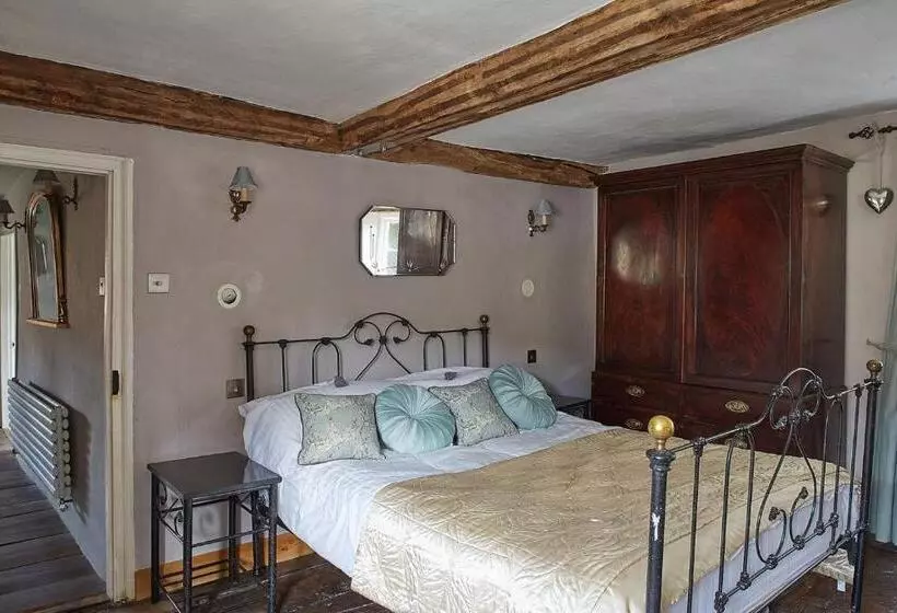 Aamiaismajoitus (B&B) Cherry Tree Farm B And B