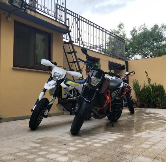 مبيت وإفطار Domus Birdi