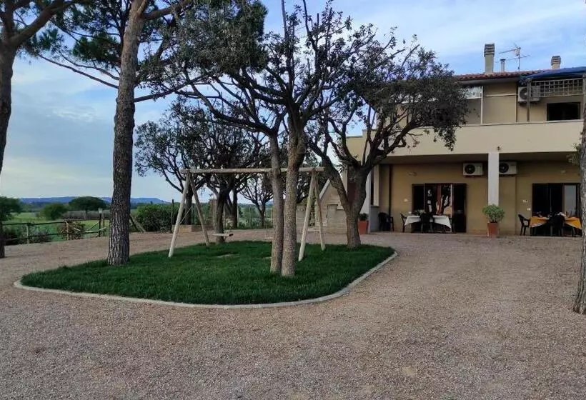 ホテル Agriturismo I Debbi