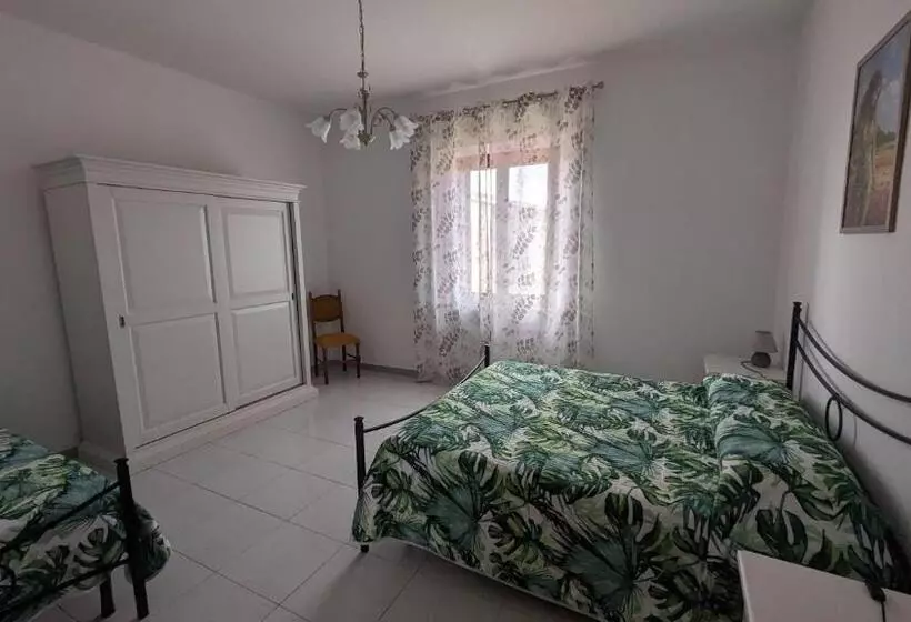 ホテル Agriturismo I Debbi