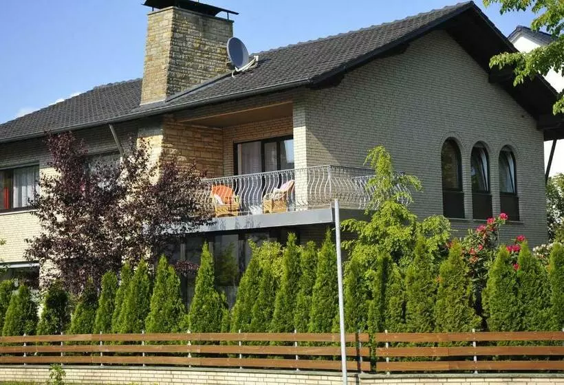 Majatalo Zur Herzklinik