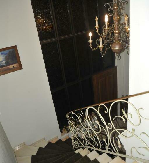 ペンション Zur Herzklinik