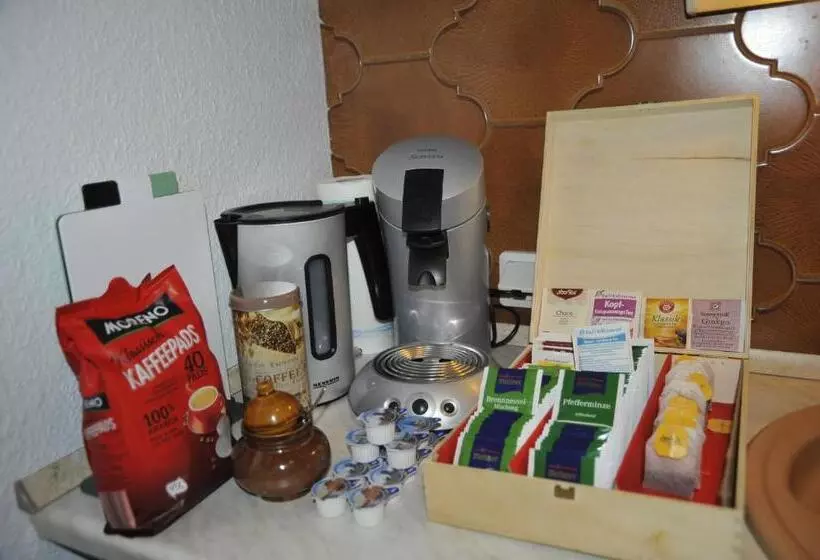 Majatalo Zur Herzklinik