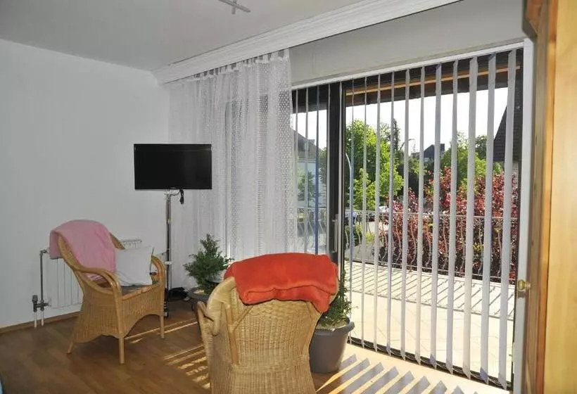 Majatalo Zur Herzklinik