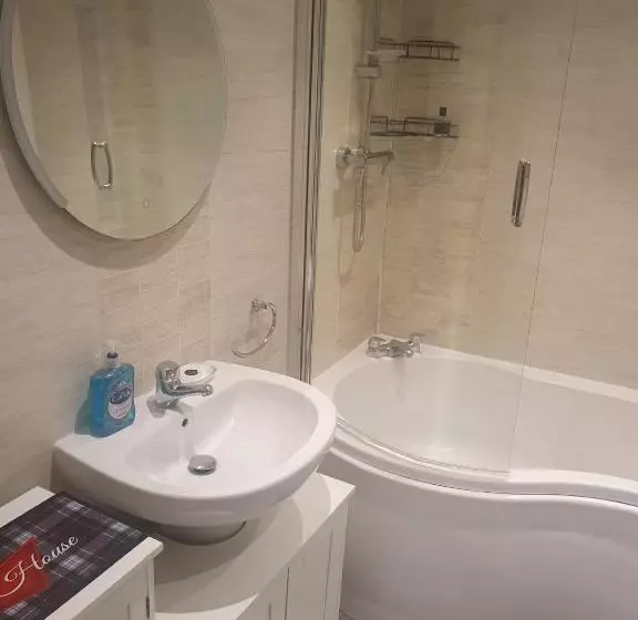 Aamiaismajoitus (B&B) Delny Muir House